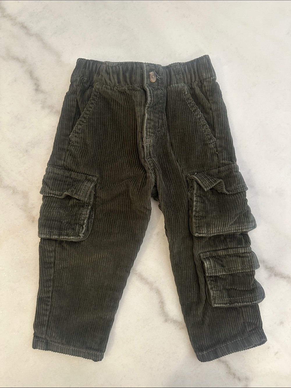 Old Navy Green Cargo Pants